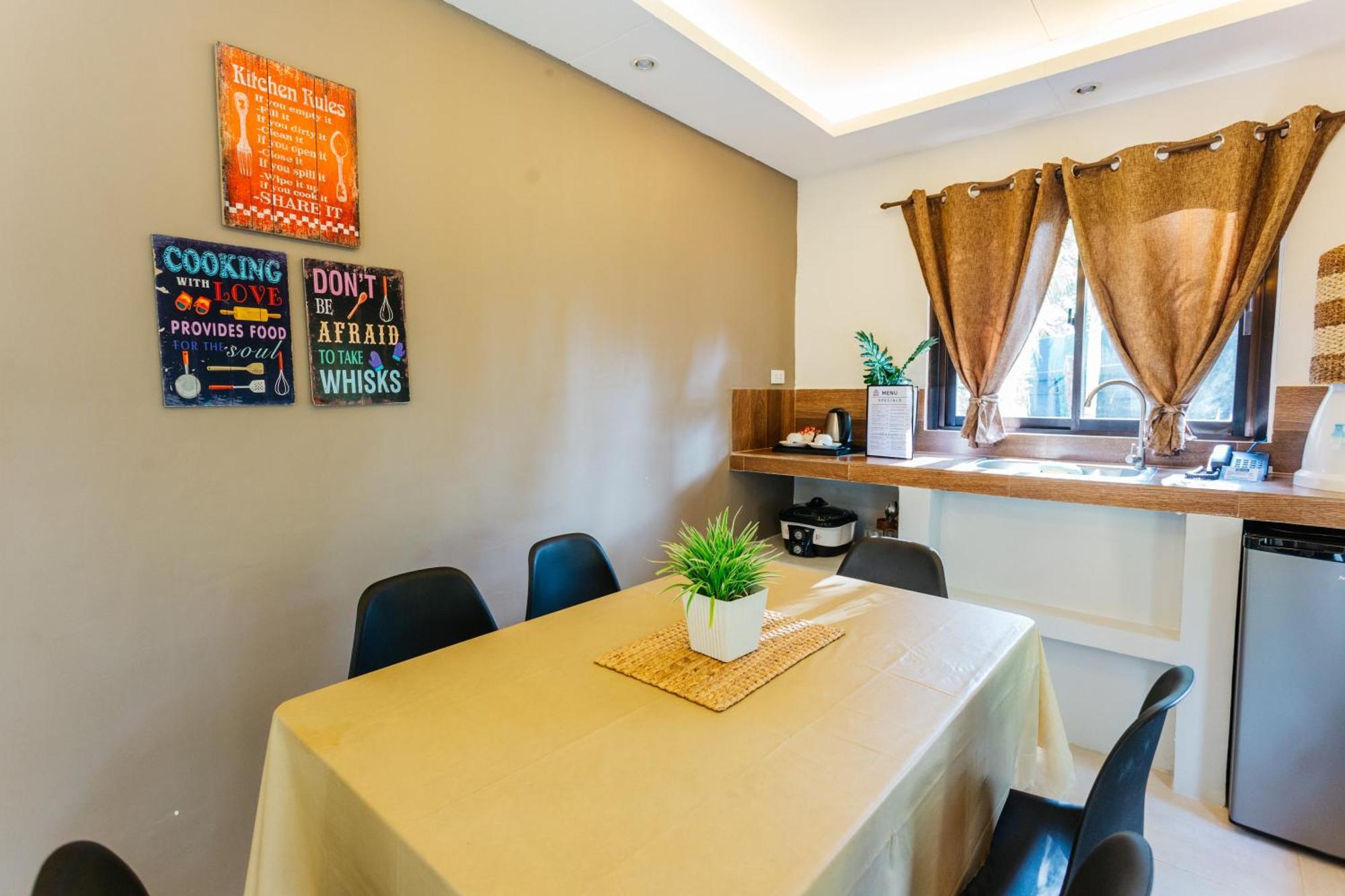Lumban Spacio Caliraya Bed & Breakfast المظهر الخارجي الصورة