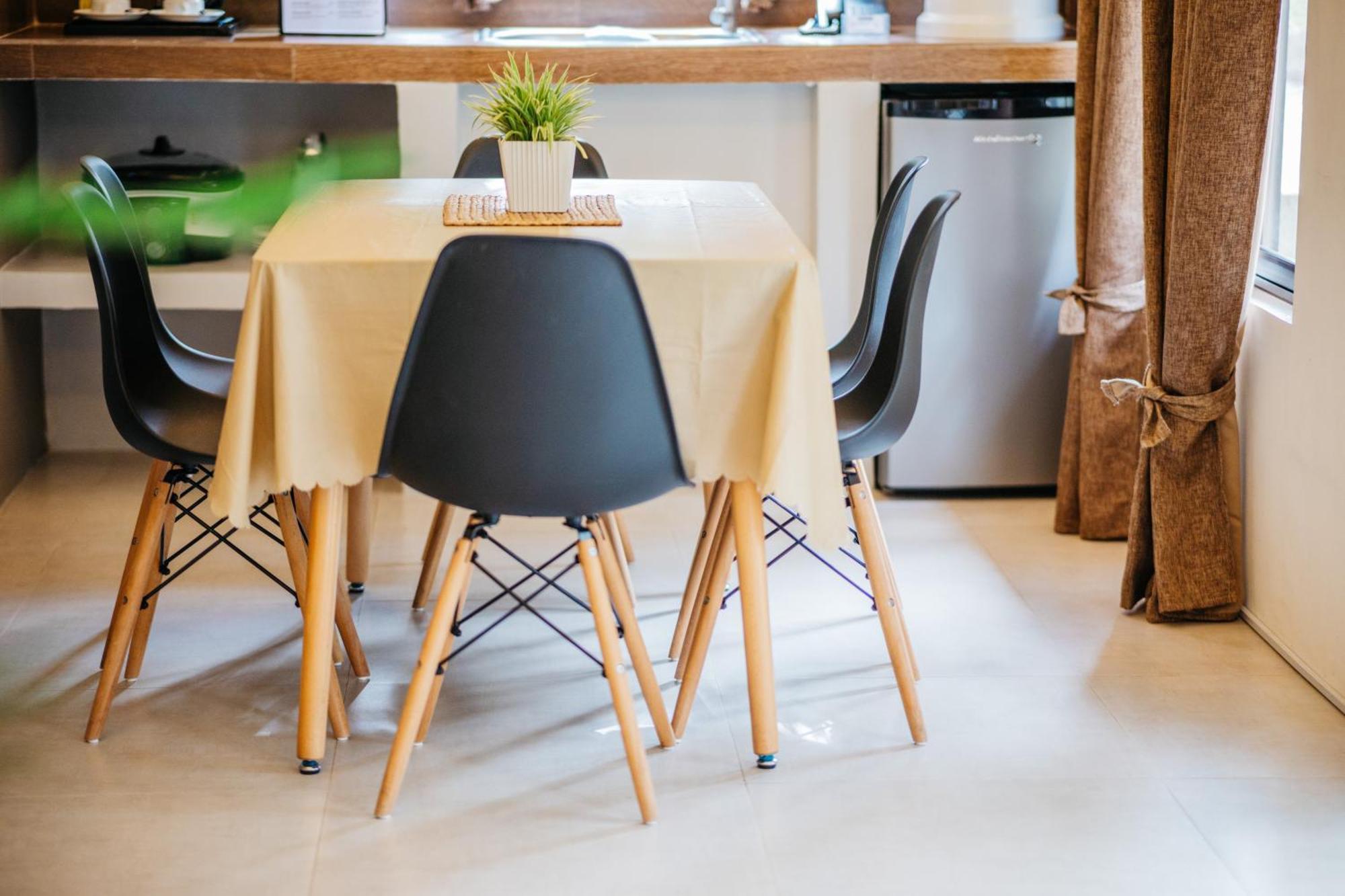 Lumban Spacio Caliraya Bed & Breakfast المظهر الخارجي الصورة