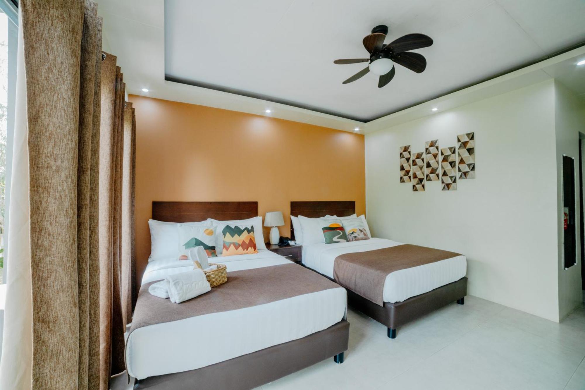 Lumban Spacio Caliraya Bed & Breakfast المظهر الخارجي الصورة