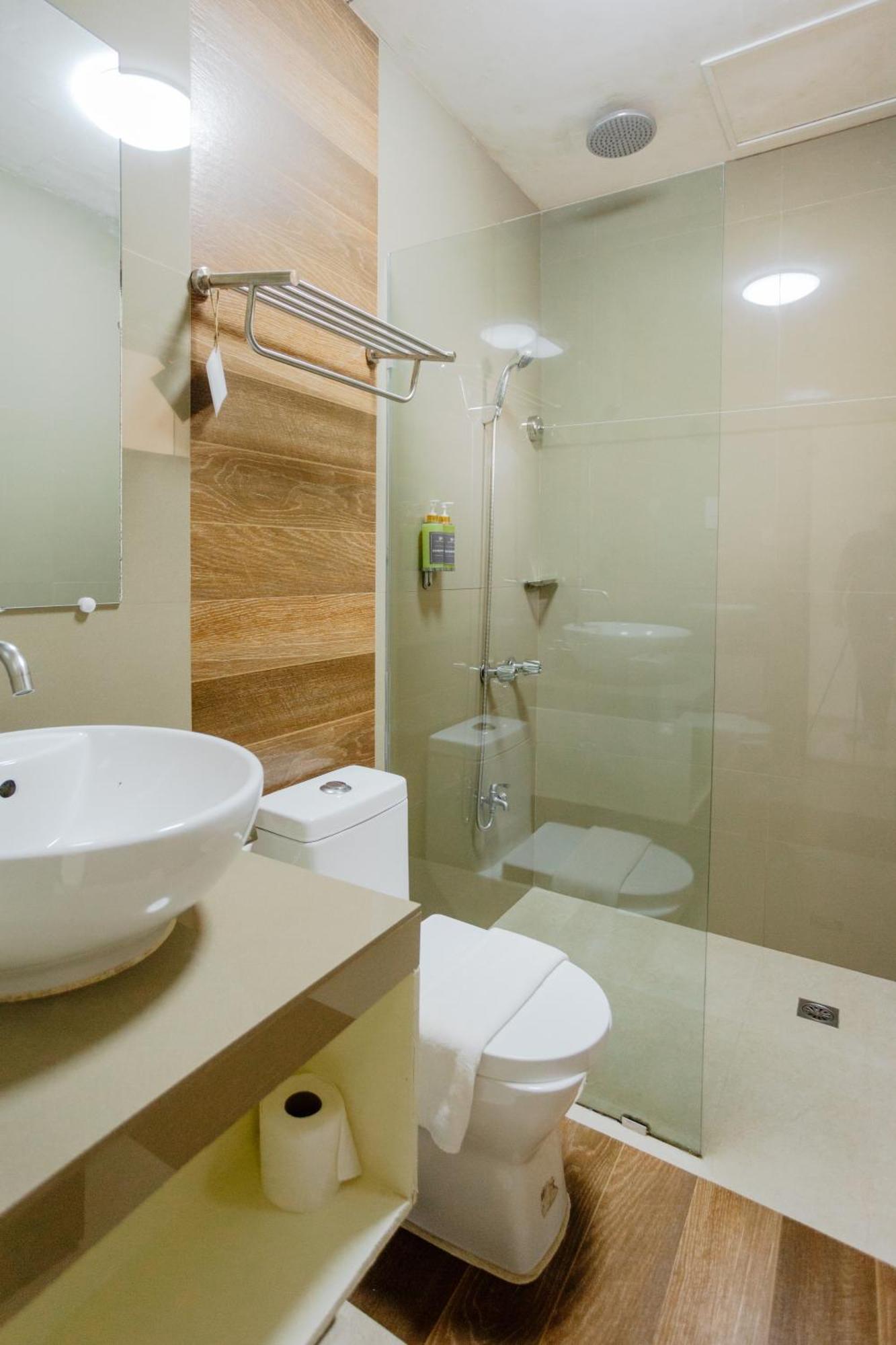 Lumban Spacio Caliraya Bed & Breakfast المظهر الخارجي الصورة