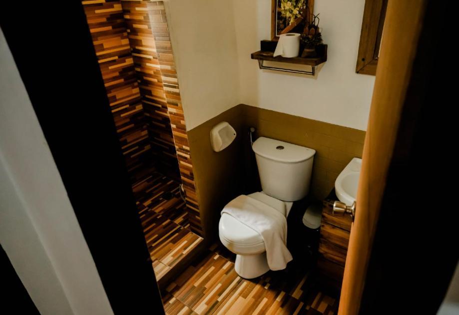Lumban Spacio Caliraya Bed & Breakfast المظهر الخارجي الصورة
