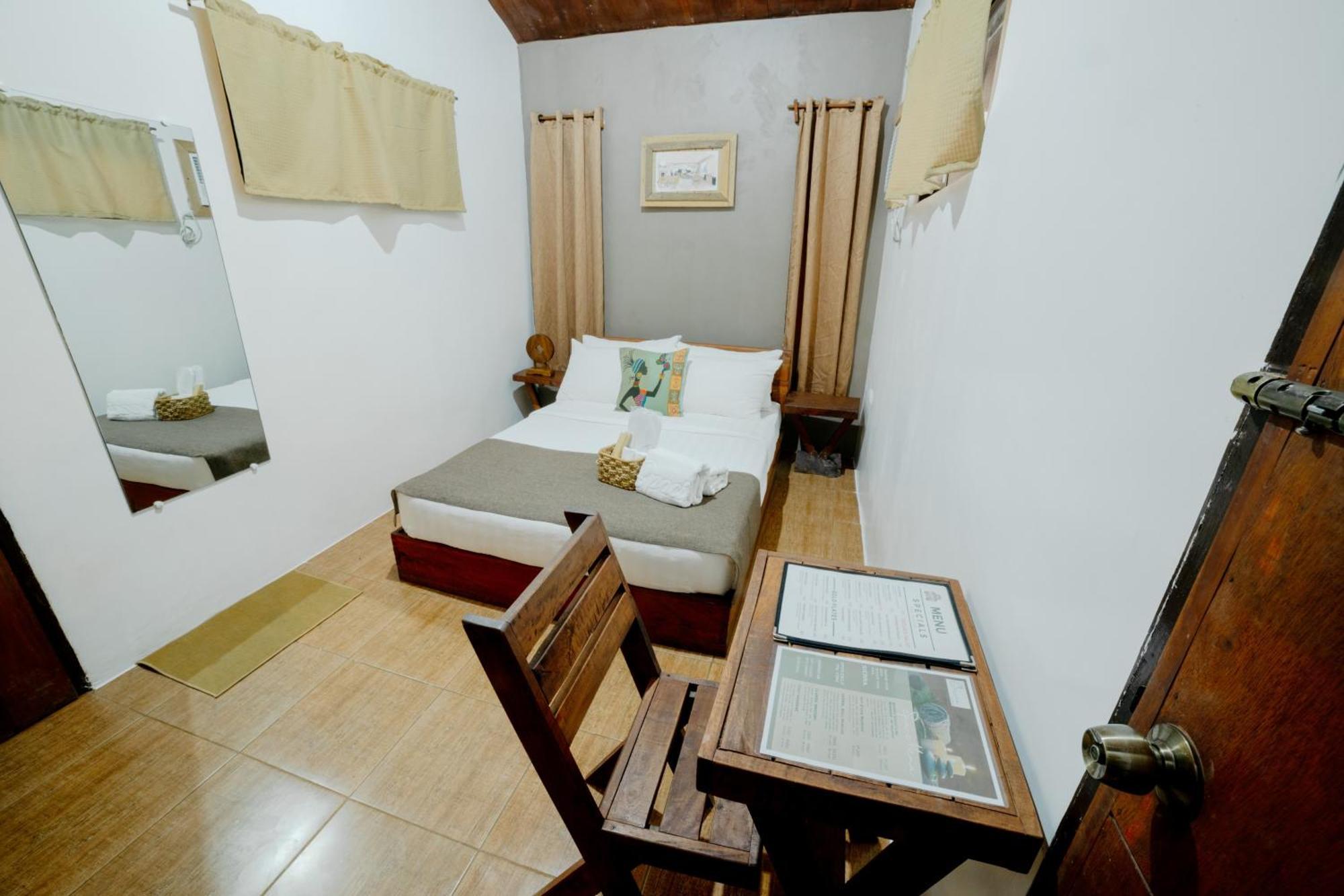 Lumban Spacio Caliraya Bed & Breakfast المظهر الخارجي الصورة